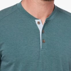 The SeaBreeze Henley | Seapine Green -Fair Harbor Shop OF Henley SeapineGreen Front 005 CLOSE UP NECK 0a1069cd f13e 4cfd a3d3 6e2e5b639785