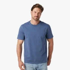 The Saltaire Tee | Navy 9 The Saltaire Tee | Navy -Fair Harbor Shop SP23 ON FIG SALTAIRE TEE NAVY 2422 783a8771 371b 4953 98ed 1e486887de4e